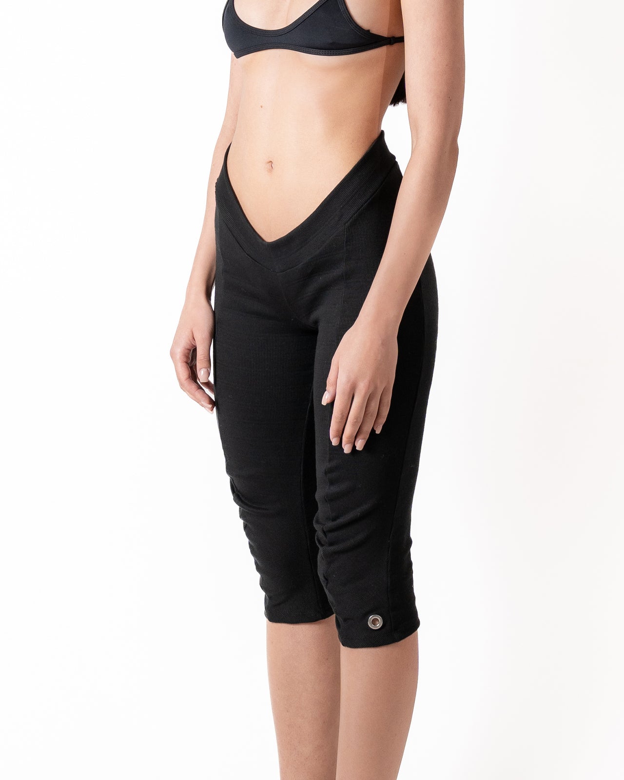 RIB LEGGINGS IN BLACK