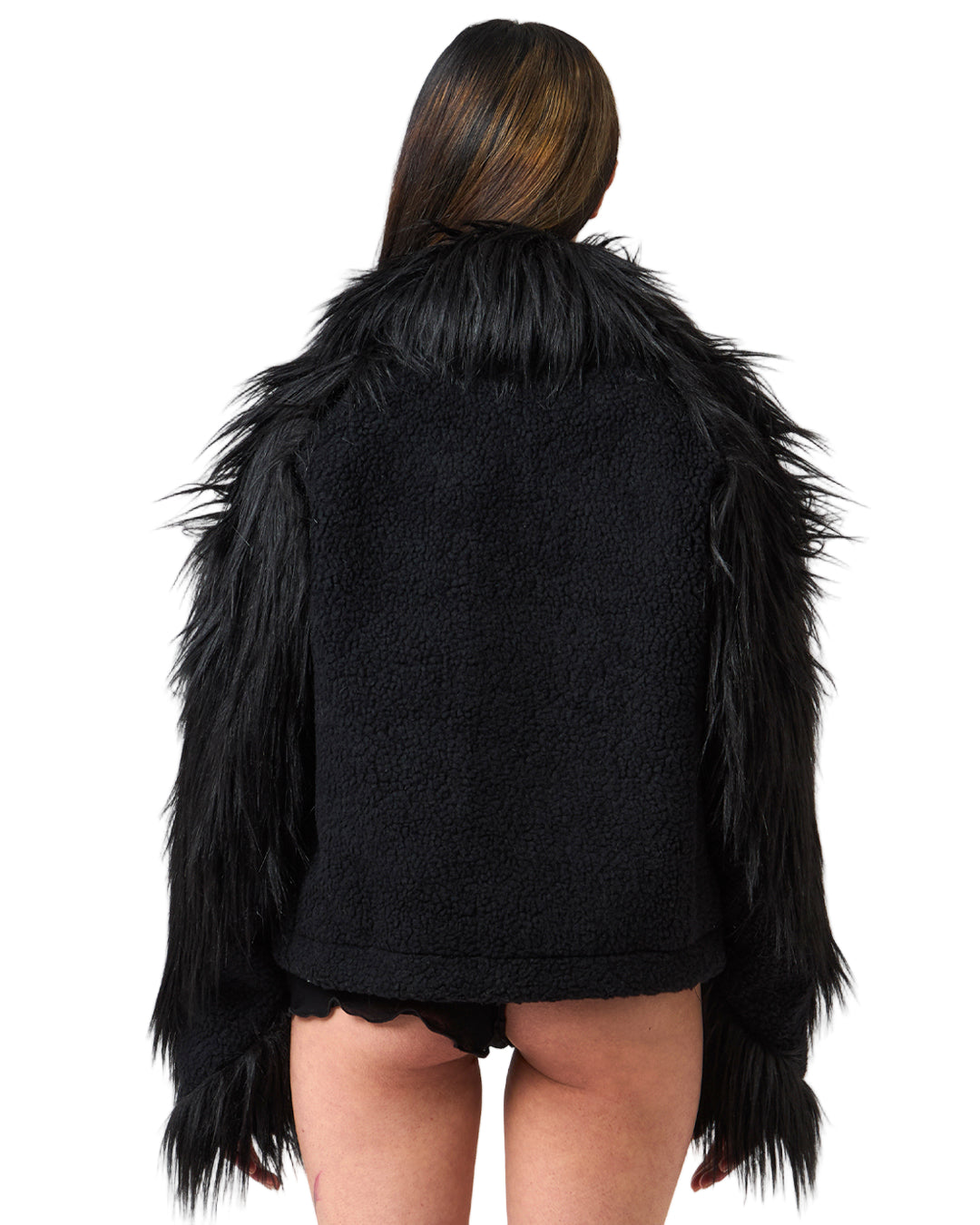 ★ WRAP TEDDY JACKET IN BLACK